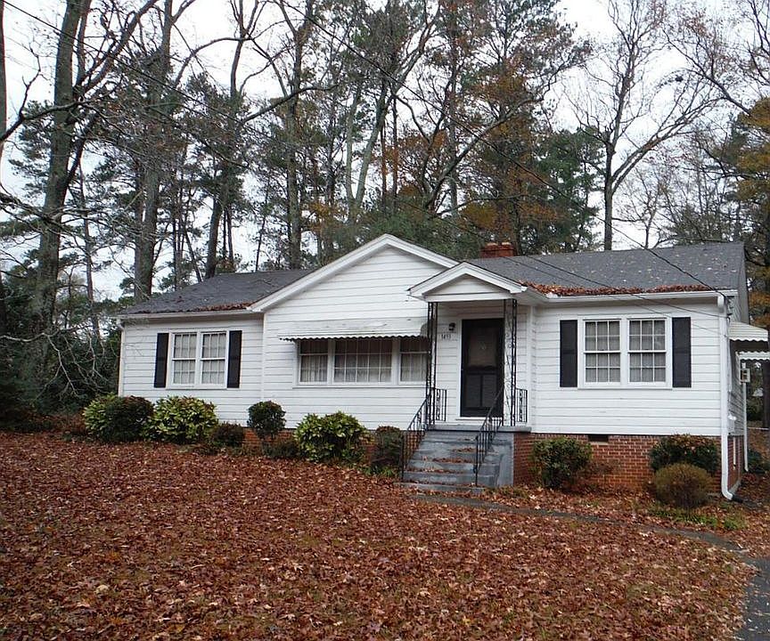 1st image of 1453 Collier Dr SE