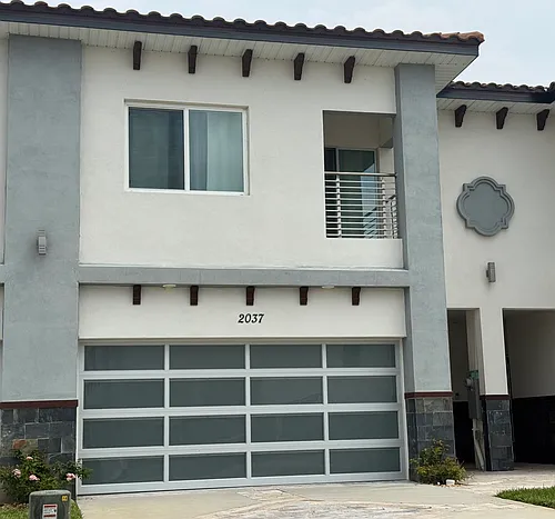 2037 Greenbriar Ter #2037 Photo 1