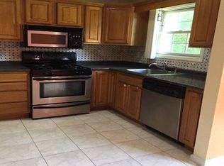 38 Belle Oaks Ln, Belleville, NJ 07109