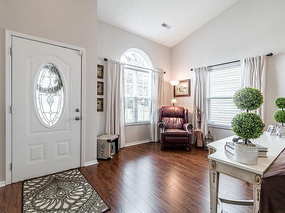 5th image of 3828 Rosette Dr