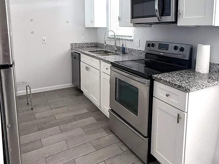 420 San Gabriel St — Photo 19