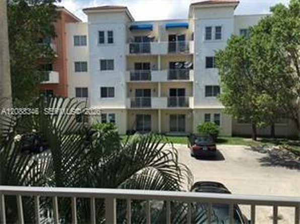 11050 SW 196th St APT 303