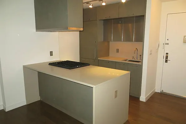 Rented by Keller Williams NYC | media 34