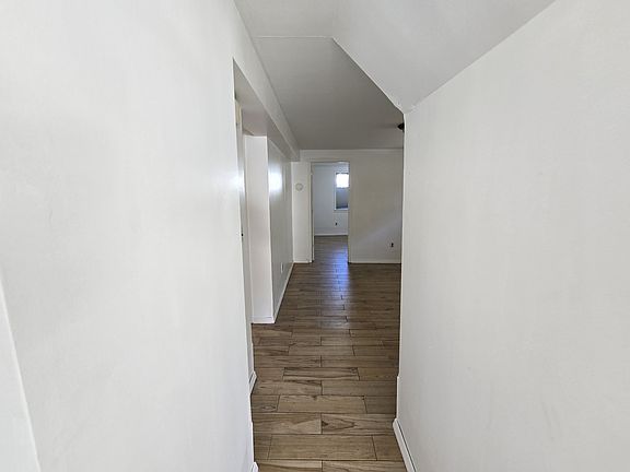 2nd image of 132 Ontario Ave #B