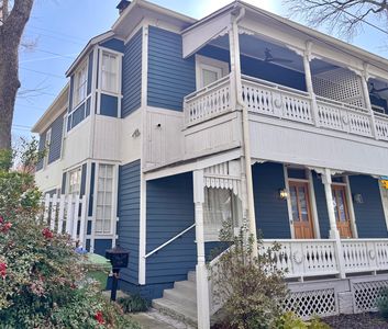 312 Harden St SE #A