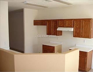 2nd image of 2513 Living Rock St