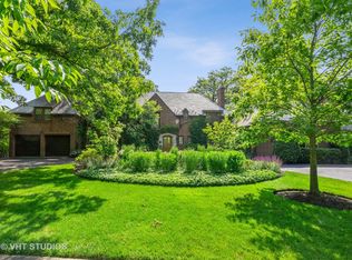 205 Pine Point Dr, Highland Park, IL 60035