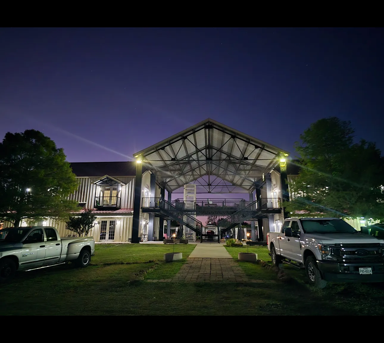Lonestar Station Ranch — Photo 2
