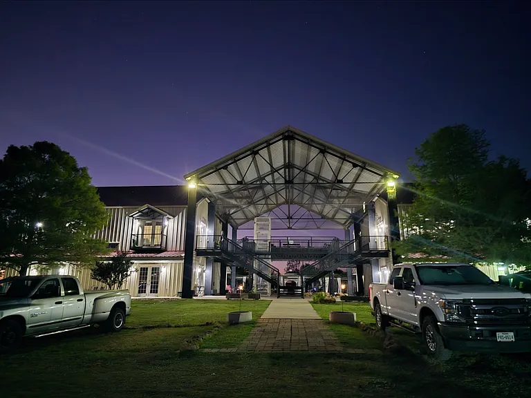 Lonestar Station Ranch — Photo 3