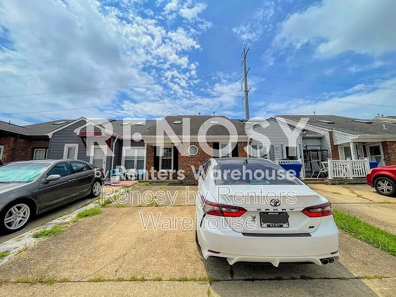 1325 Wellfleet Ct