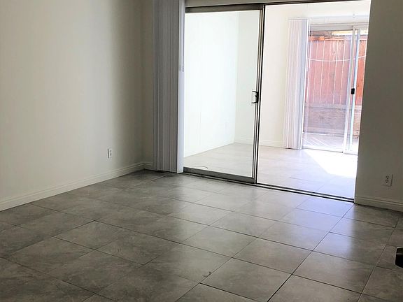 4th image of 611 N Alhambra Ave APT G