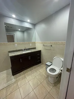 Rented by Bouklis Group | media 6