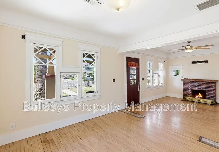 1238 E McKinley St — Photo 12