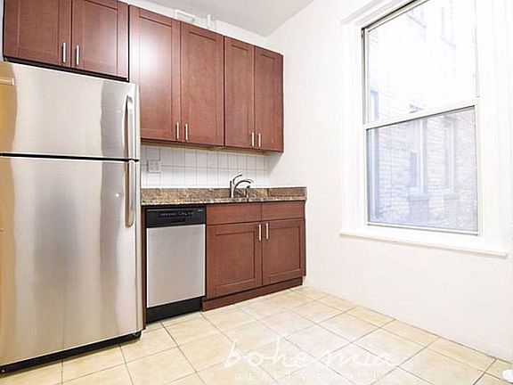 4th image of 730 W 183rd St #5B