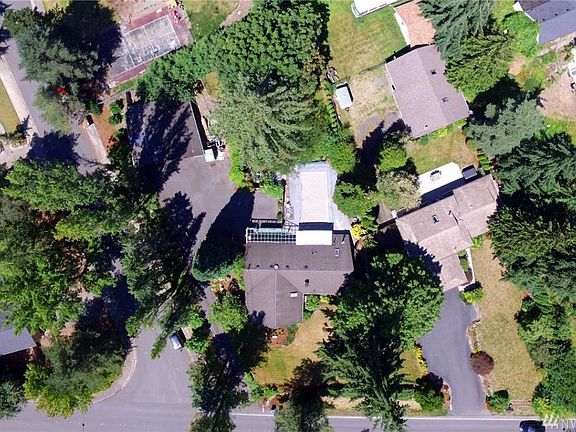 5th image of 1438 172nd Pl NE