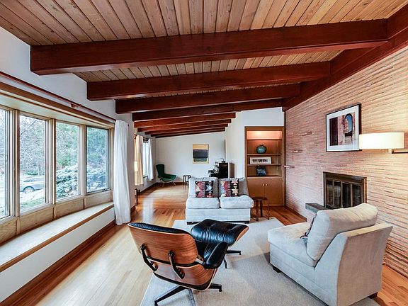 2nd image of 4514 Wakefield Street