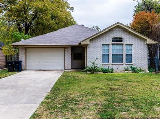 3417 Stanley Ave, Fort Worth, TX 76110