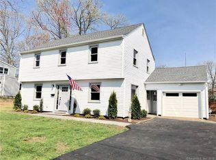 127 Seaflower Rd, Milford, CT 06460