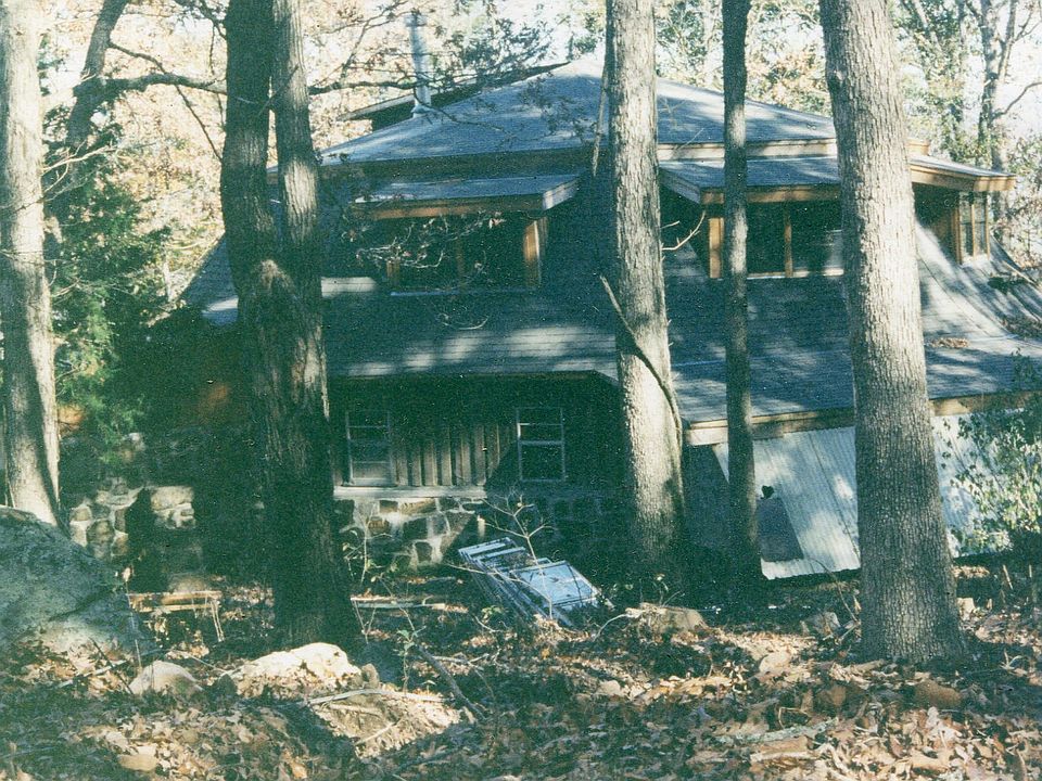 1st image of 20606 Sassafrass Ln