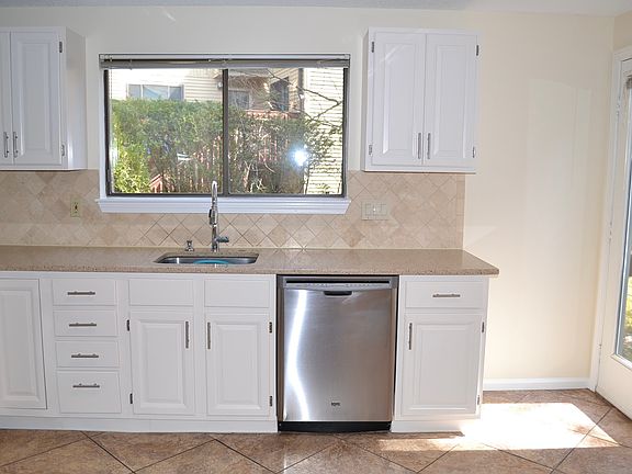 3rd image of 147 Spyglass Hill Dr #147