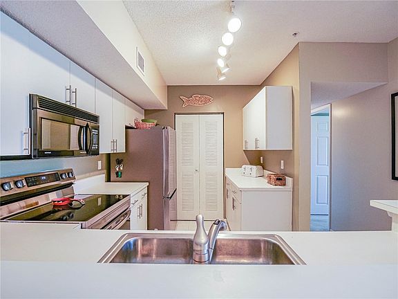 5th image of 1590 S 42nd Cir APT 212