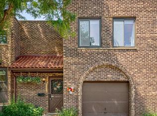 342 E Rimini Ct, Palatine, IL 60067