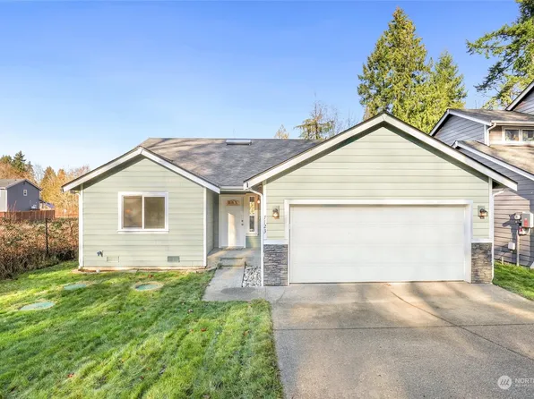 7123 E Nightingale Street, Port Orchard, WA 98366