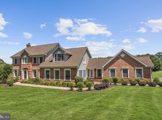 2885 Country Woods Ct, Finksburg, MD 21048