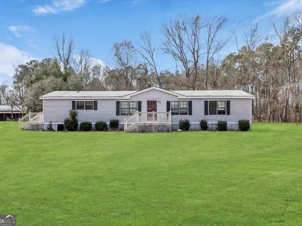 100 Akins Cir, Brooklet, GA 30415