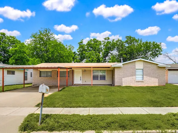 7907 STAGECOACH LN, San Antonio, TX 78227