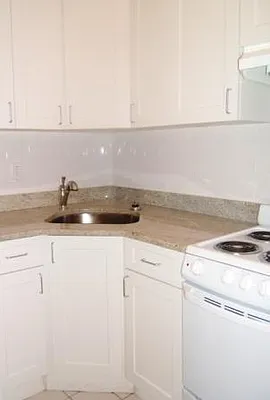 Rented by Keller Williams NYC | media 16