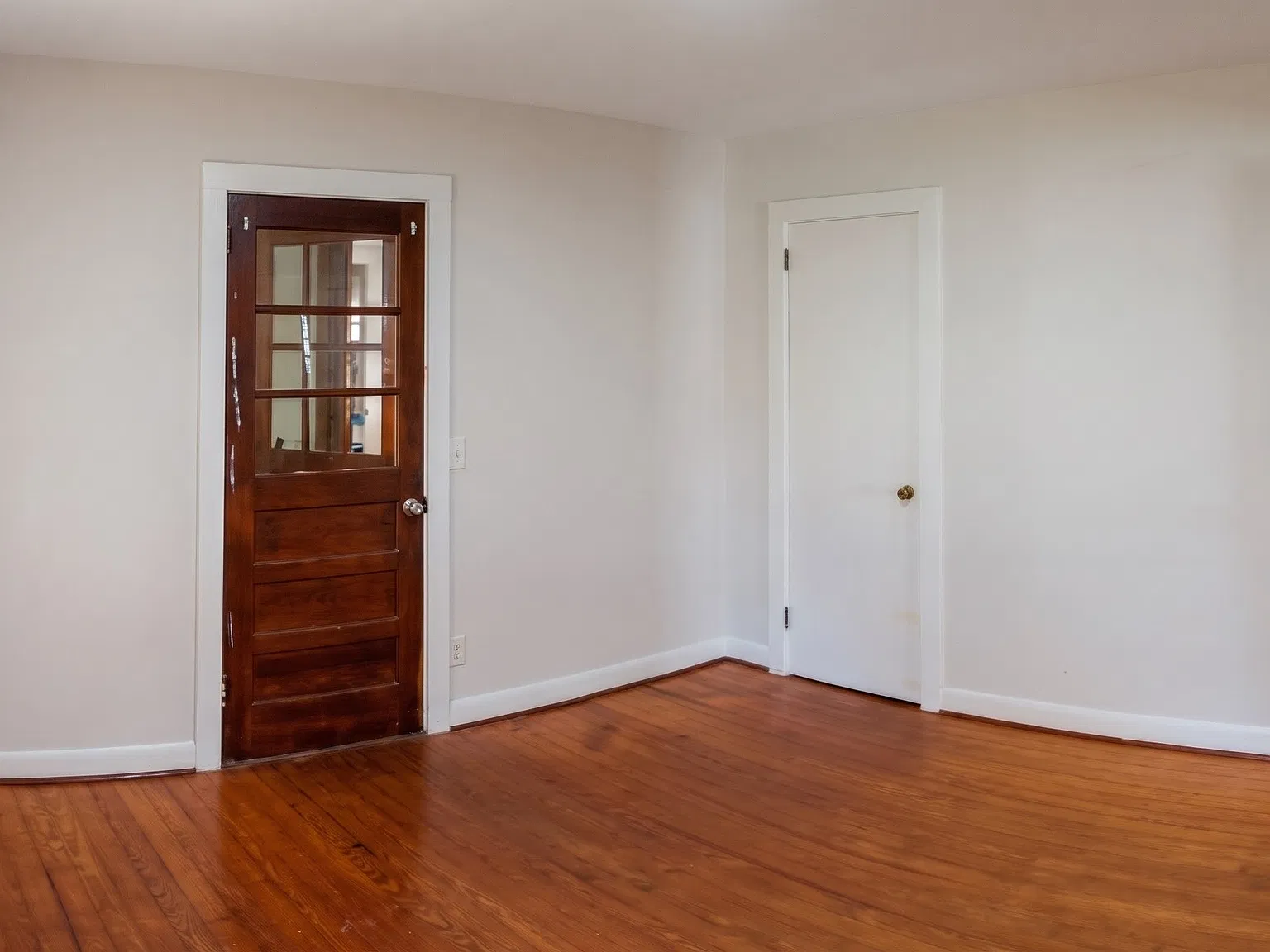 3 bed, 1.5 bath, 1434 sqft, $1,755 — Photo 3