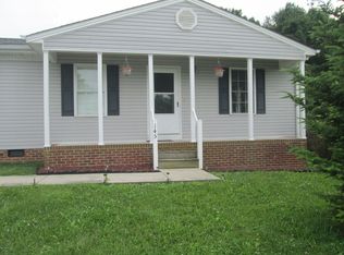 145 Firefly Dr, Pembroke, VA 24136