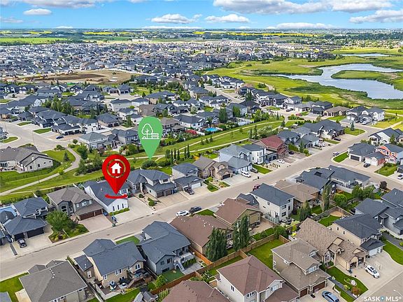 4th image of 226 Werschner CRESCENT