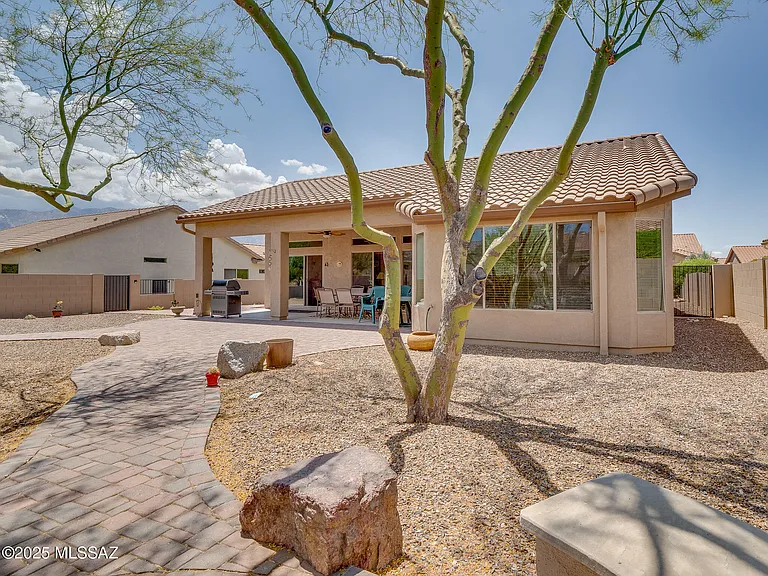 61736 E Oakwood Dr — Photo 20