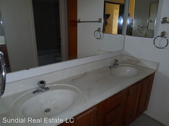 5th image of 205 N 74th St Unit 257