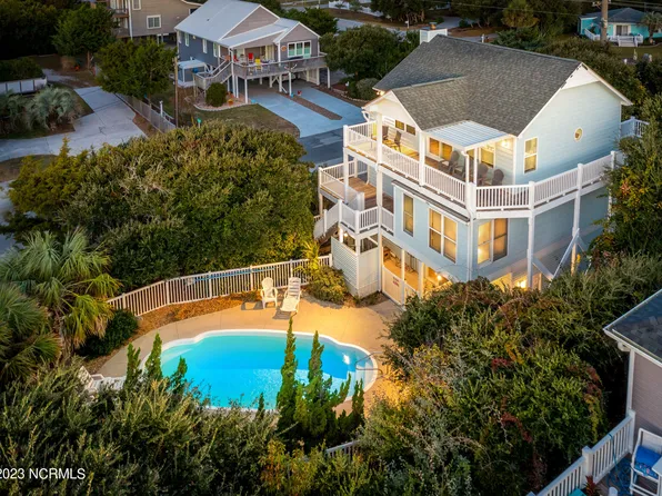 102 Clark Road, Emerald Isle, NC 28594