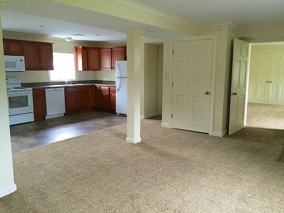 Great Room & Kitchen