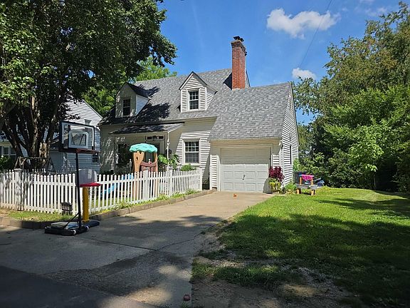 2nd image of 410 Weimer Ave