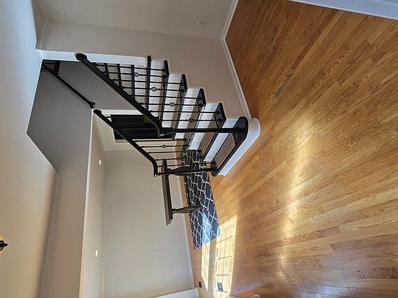 4th image of 6583 Mountain Dr