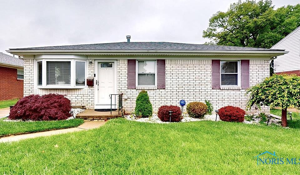 1st image of 6133 Dellwood Dr