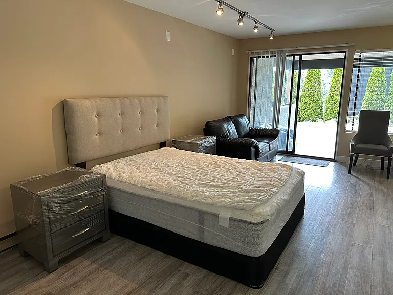 3888 Norwood Ave — Photo 3