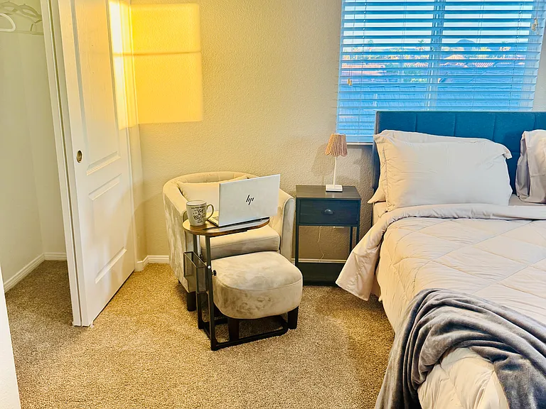 9049 Boston Springs Ave #3 — Photo 4