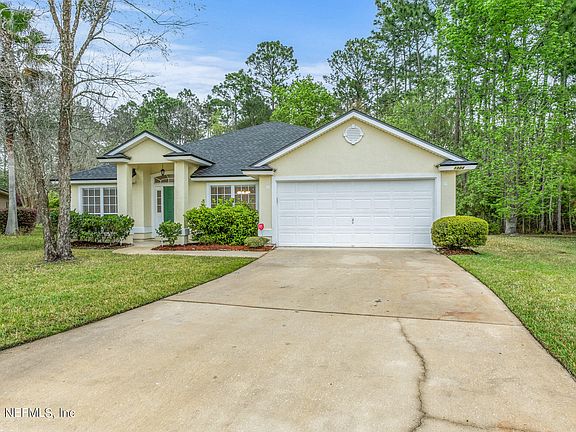 2nd image of 1324 E CHINABERRY Court
