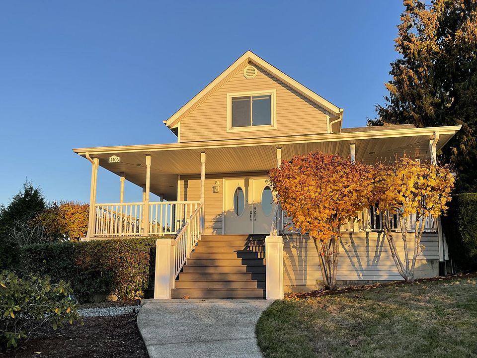 Fully remodeled, historic Tukwila home.