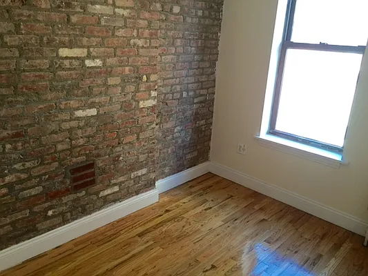 Rented by Crosstown Apartments NYC | media 15