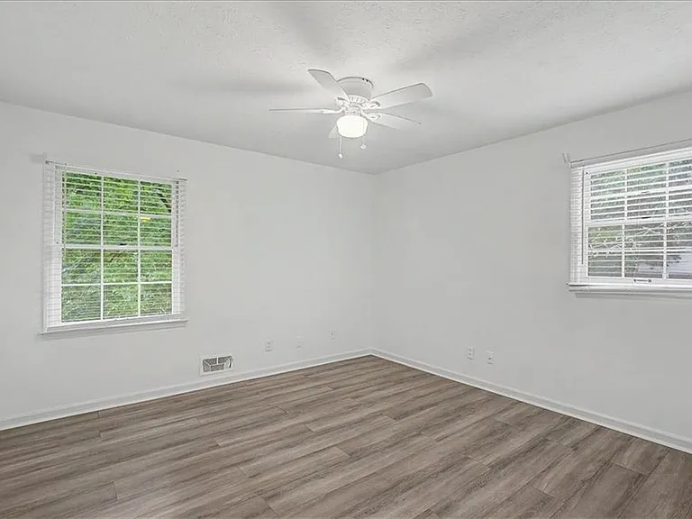 2985 Fredrick Dr — Photo 25