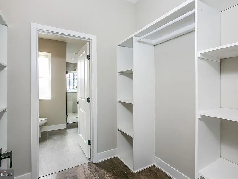 3118 W Montgomery Ave — Photo 13