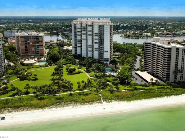 4021 Gulf Shore BLVD N #1502, NAPLES, FL 34103