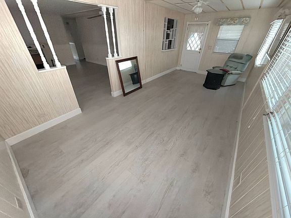4th image of 1071 Donegan Rd #965